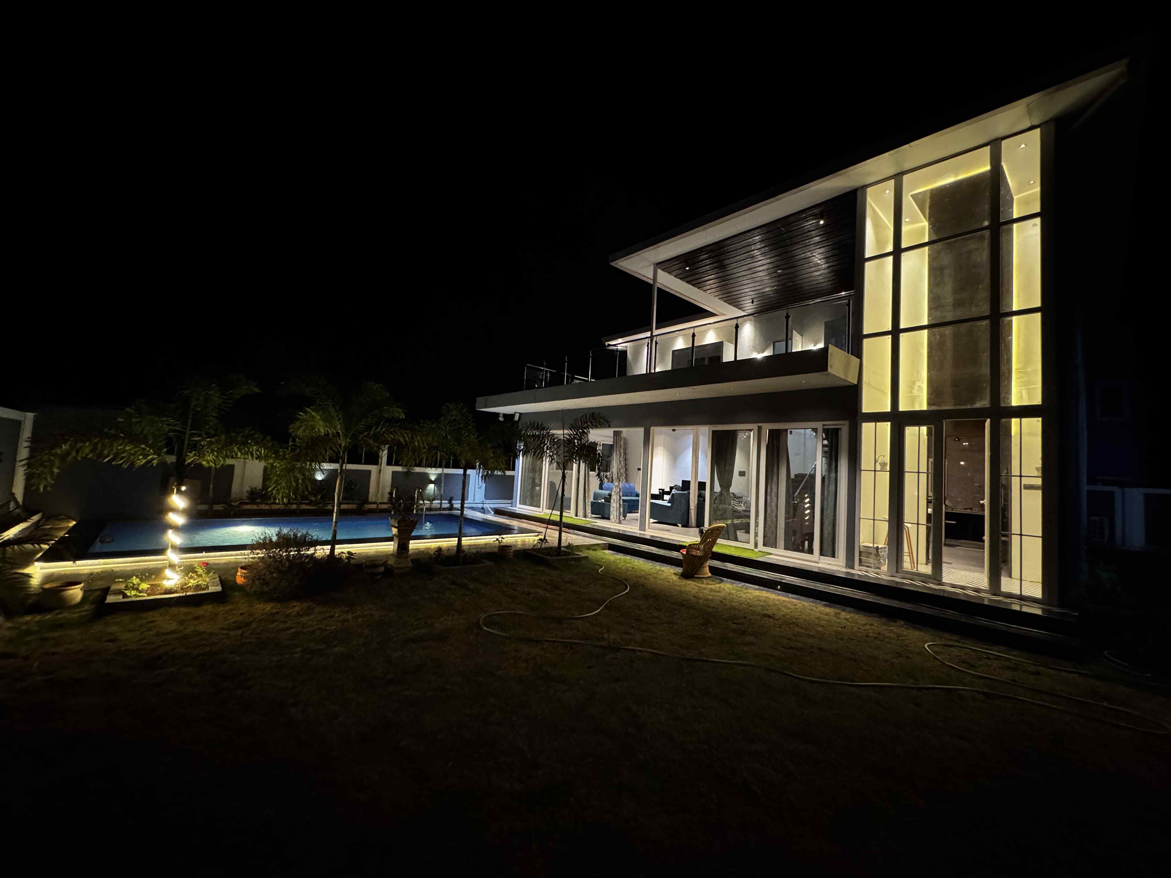 The Wildleaf Villa, Vihigaon Maharashtra | video
