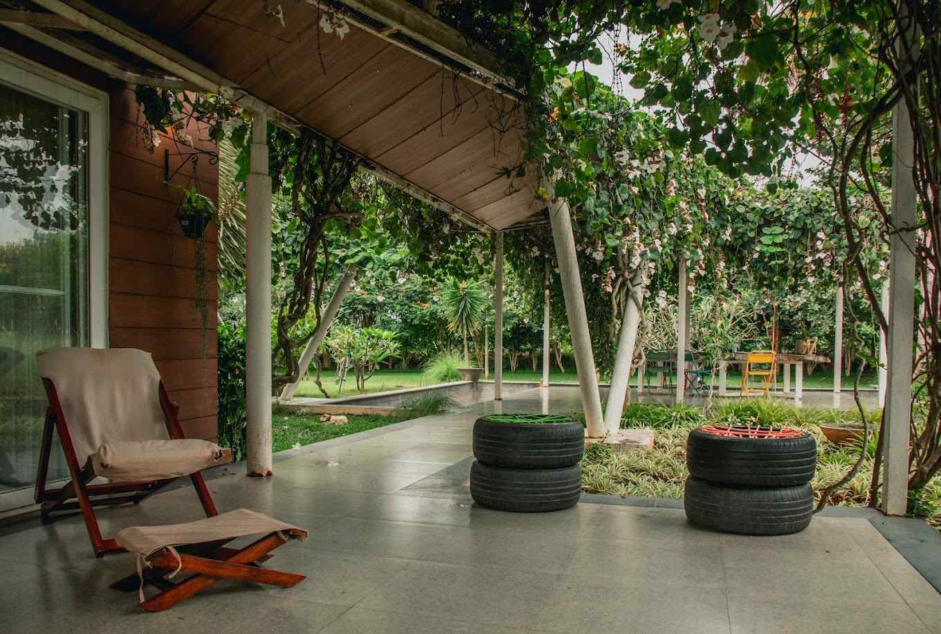 City Escape Homestay-video-large