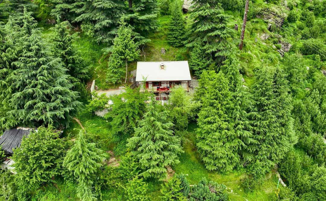Himalayan Zen Retreat, Manali Himachal Pradesh | video