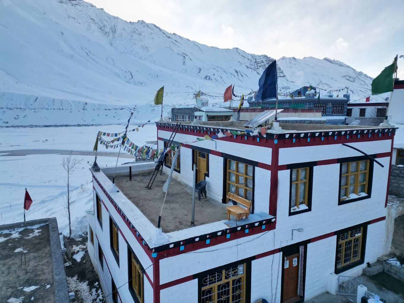 Kaza Life Mansion-video-large