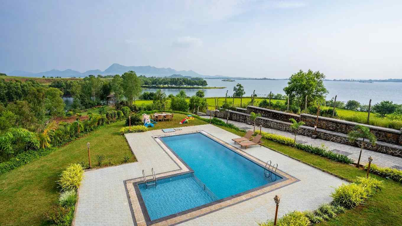 The Lakeside Acre-image-1