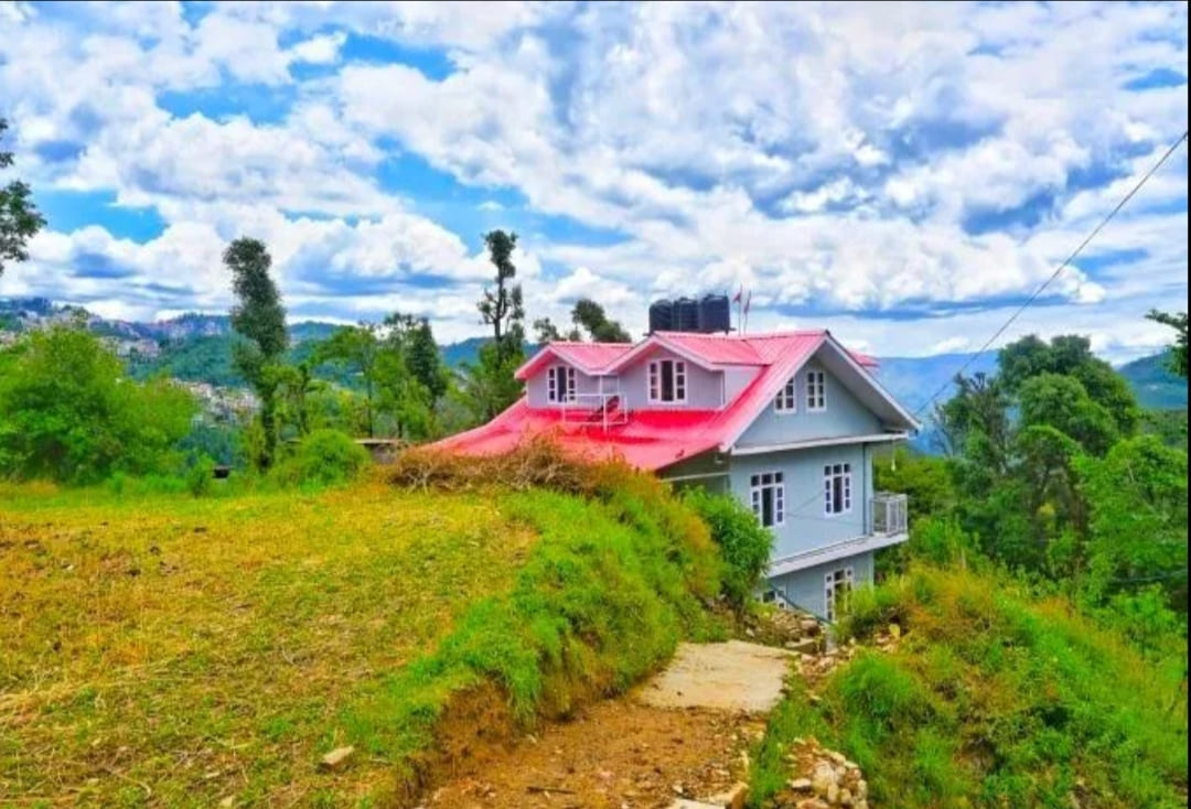 Country Escape Inn, Shimla Himachal Pradesh | video