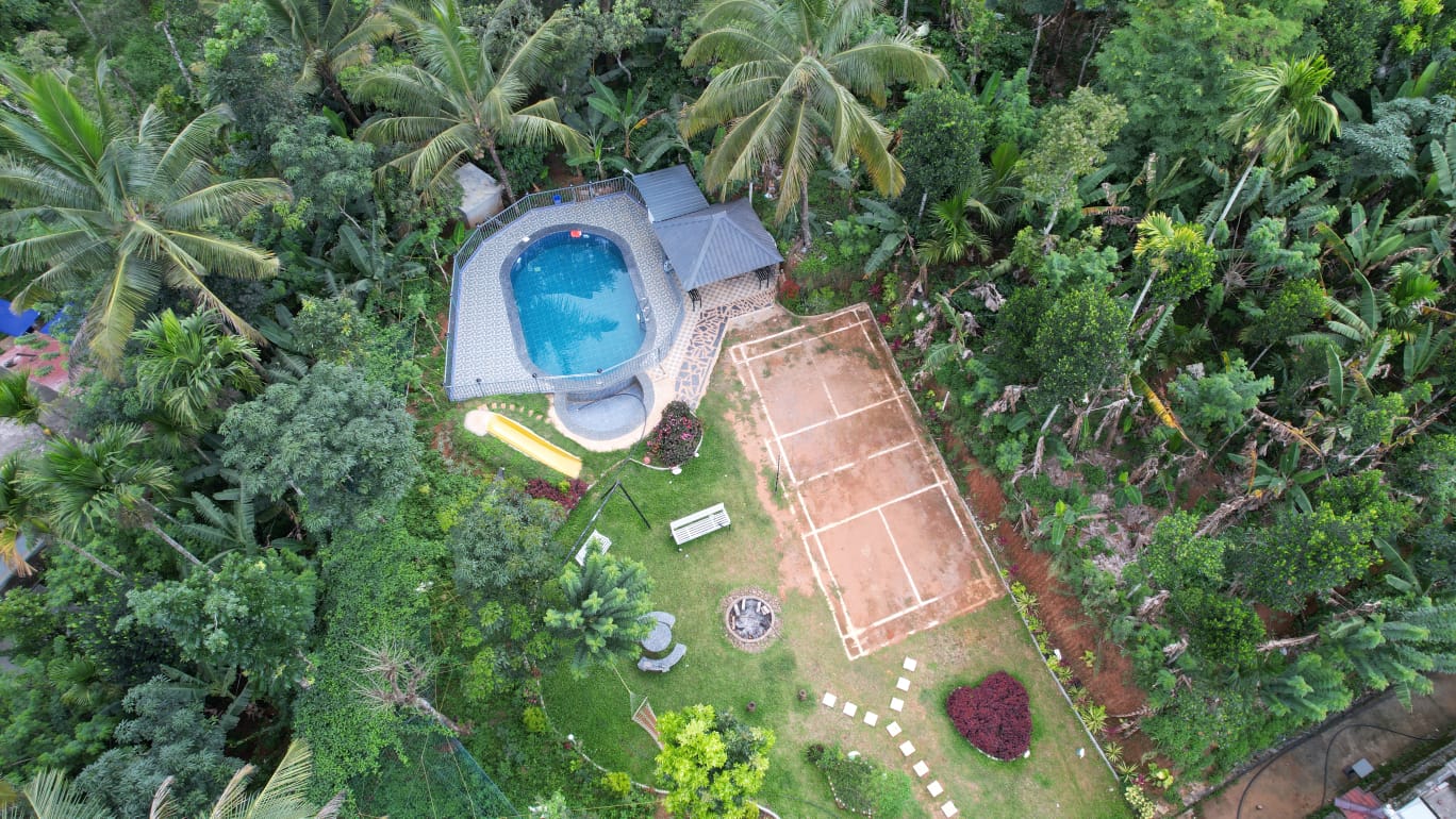 Peak Point House-image-2