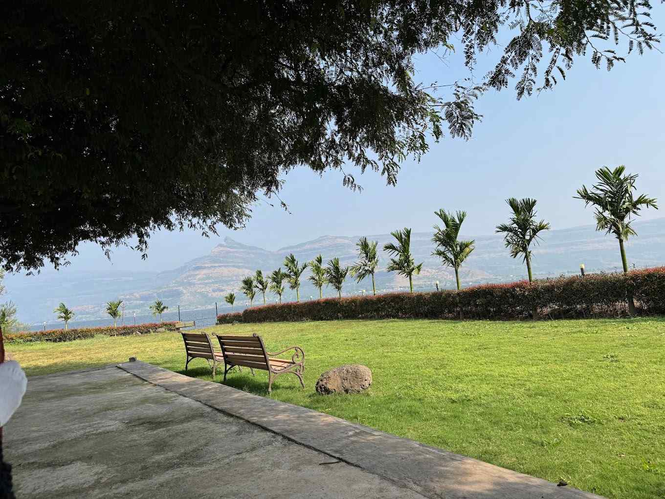 Lakefront Retreat-image-3
