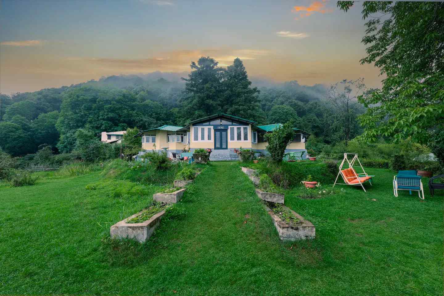 The Paradise Estate-video-large