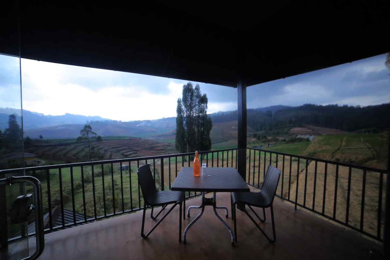 Colonial Countryside-image-2