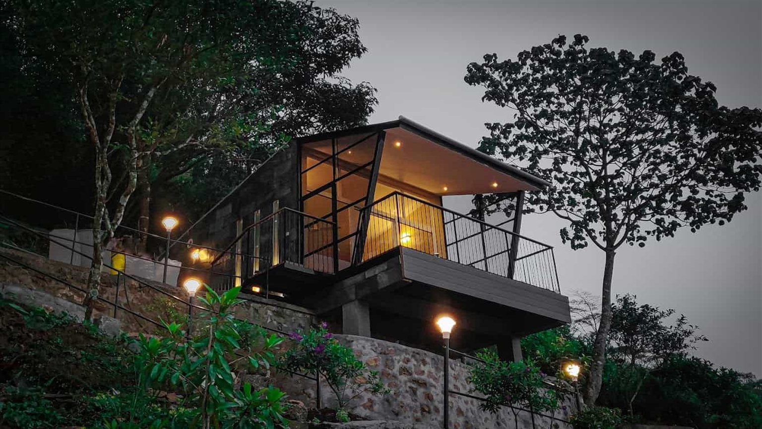 Mountain Cabins, Vagamon Kerala | video