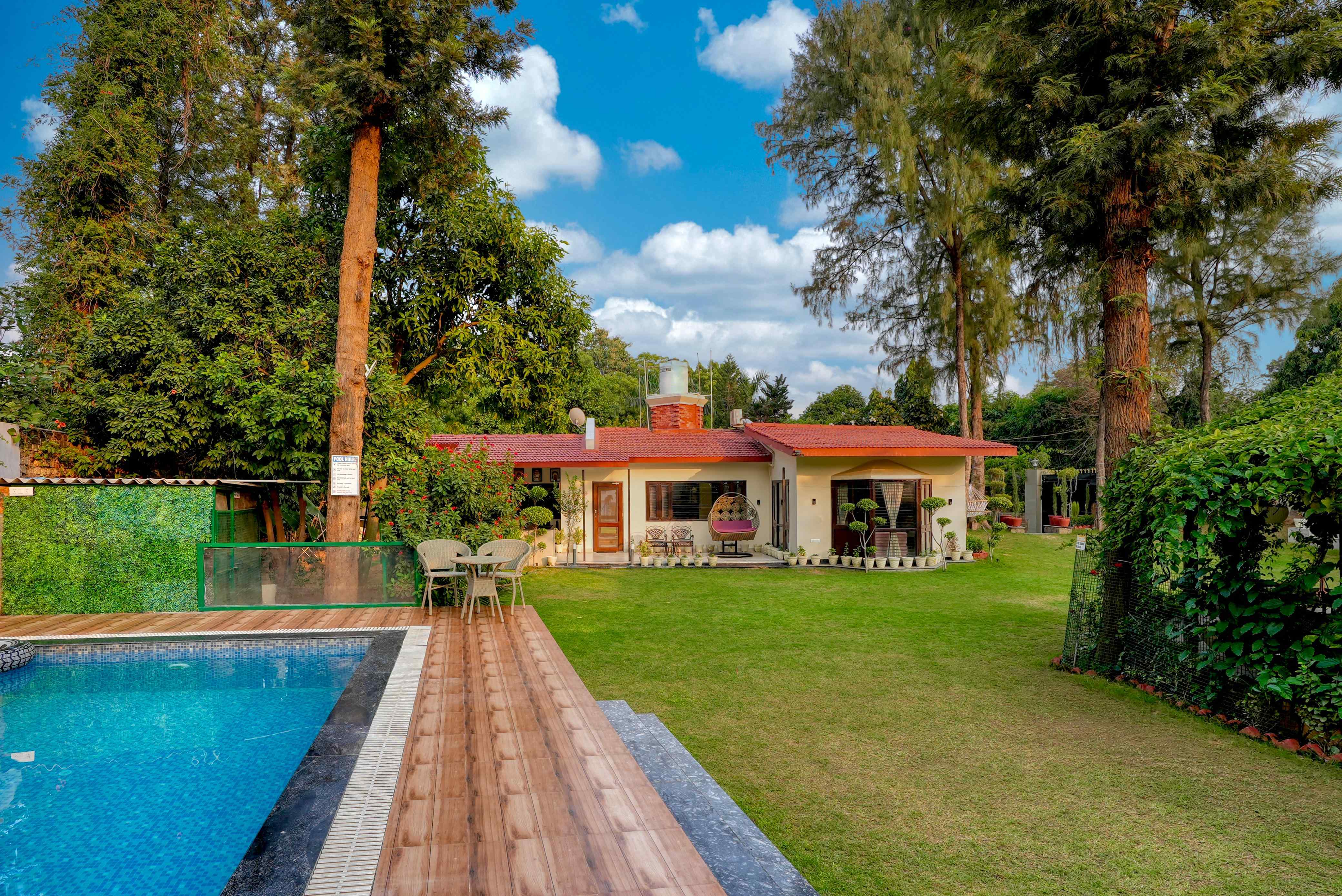 Harmony Acres Retreat, Manesar Haryana | video
