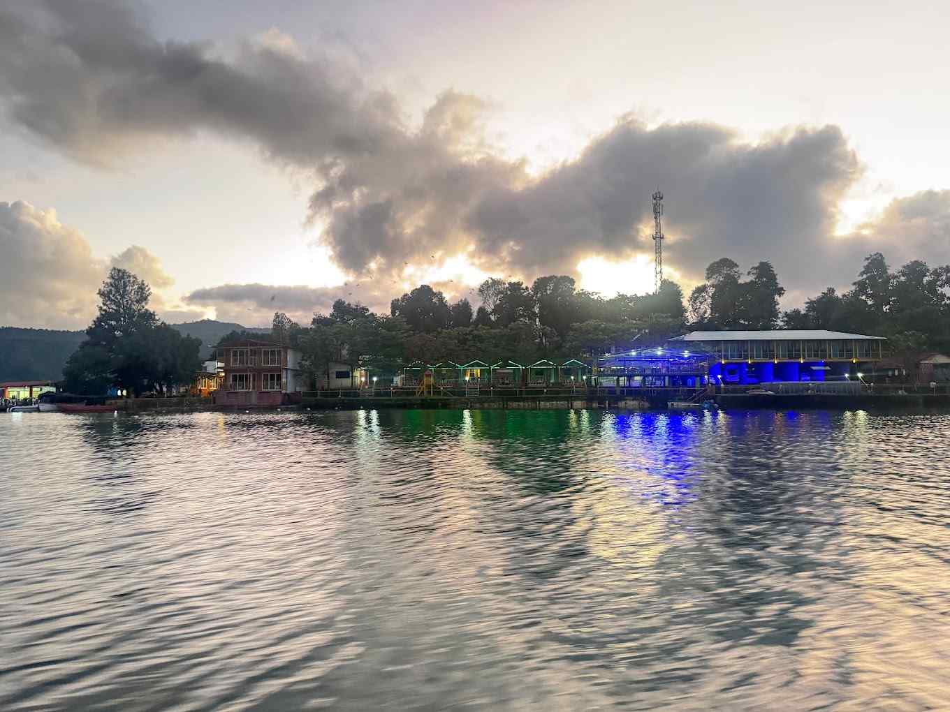 The River Abode, Tapola Maharashtra | video
