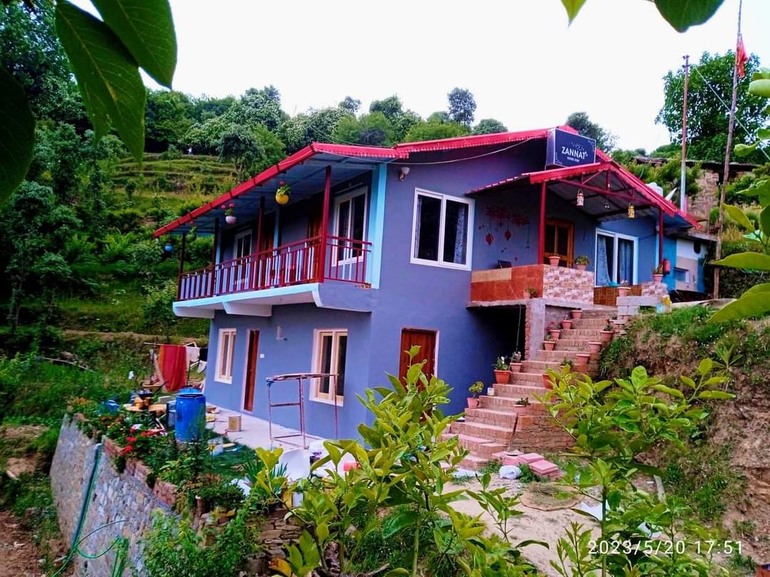 Beautiful Nature's Cabin-image-1