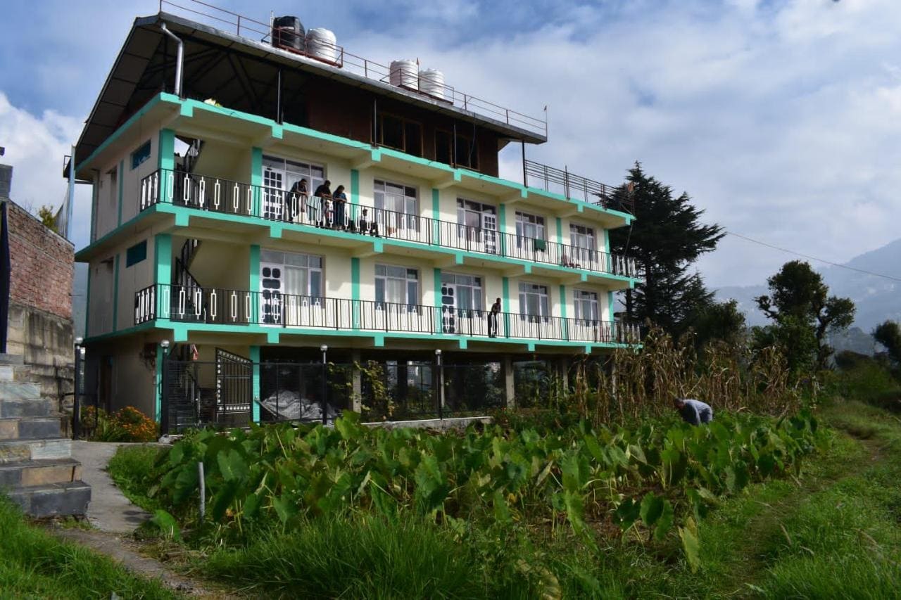 Queen of Hills Abode, Shimla Himachal Pradesh | video