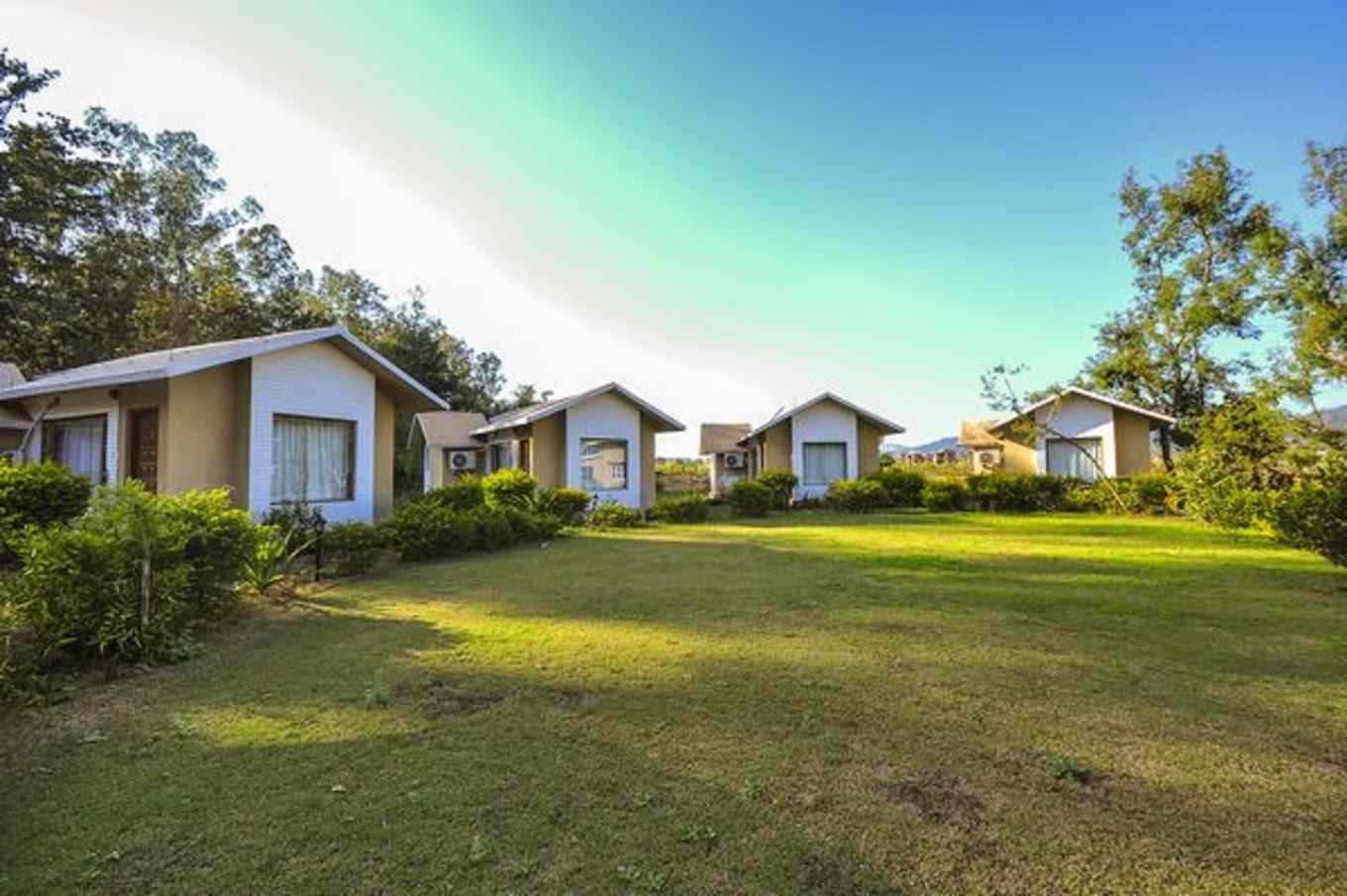 Forest Whisper Abode, Ramnagar Uttarakhand | video