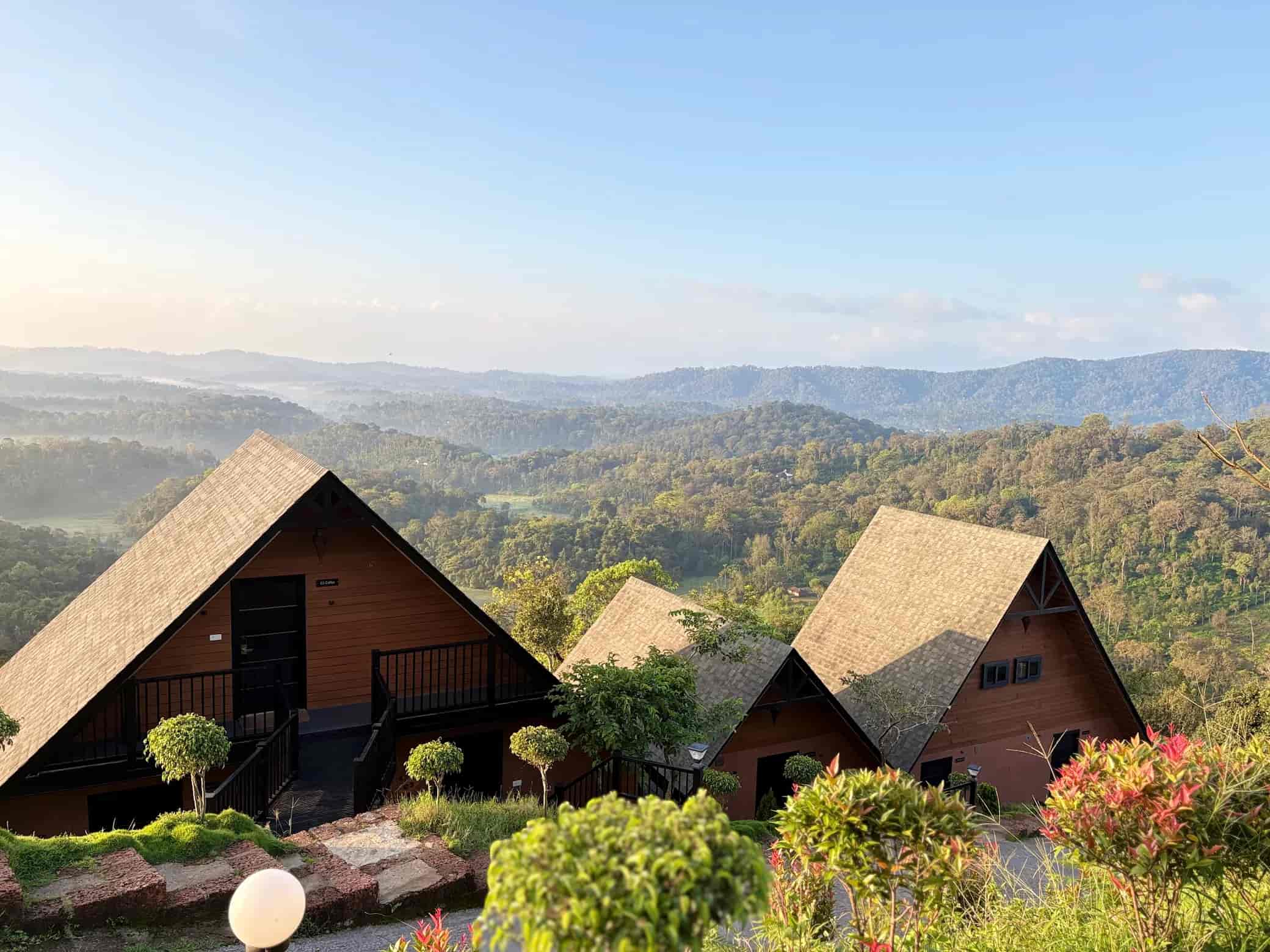 Forest A-Frame Retreat with Mountain Views-image-2