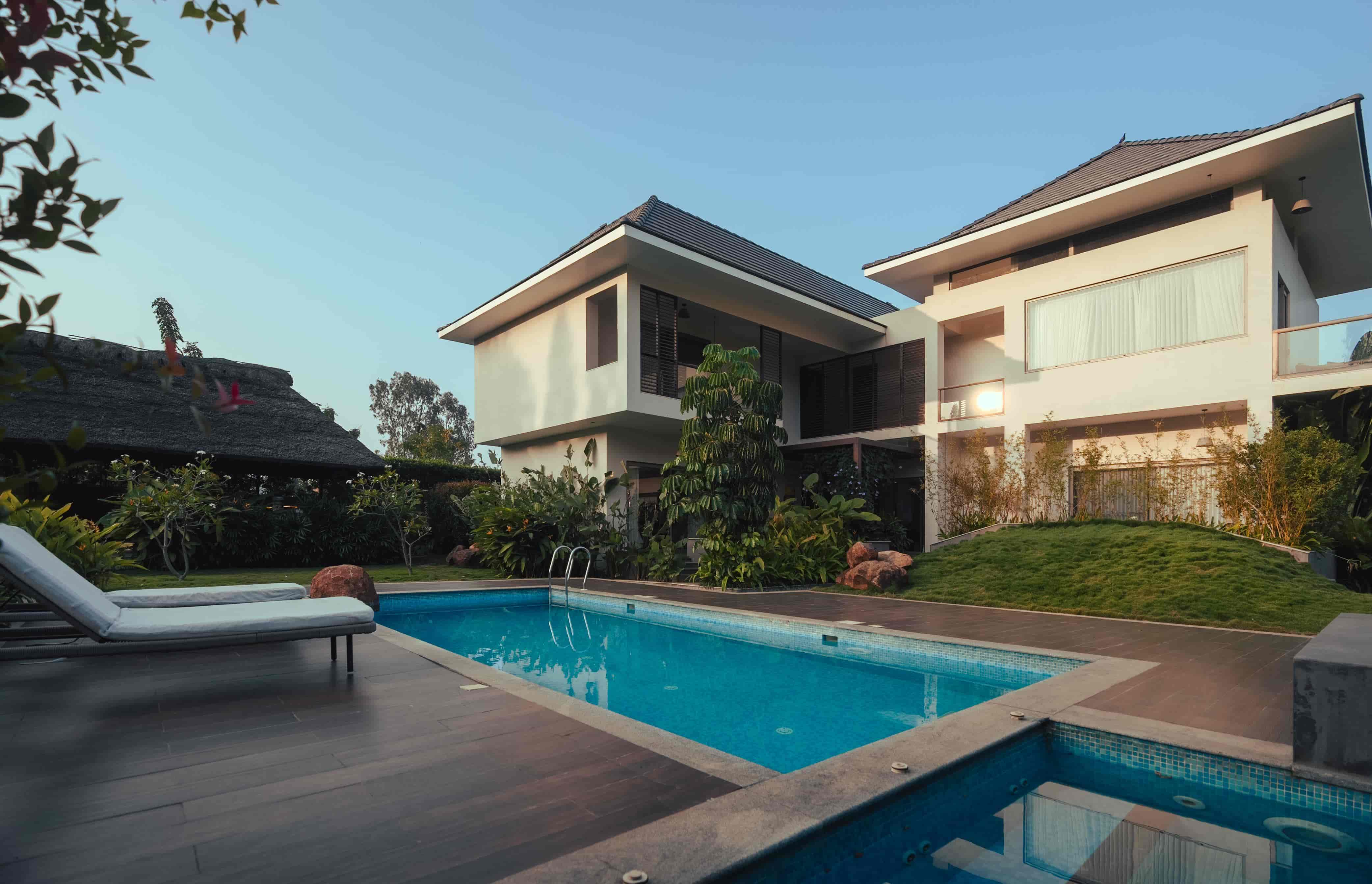 A Premium Pool-Villa Escape in the Nandi Hills-image-2