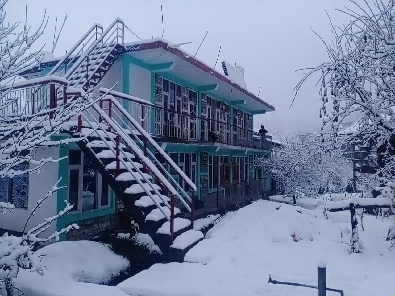 RiverBed Stay-image-1