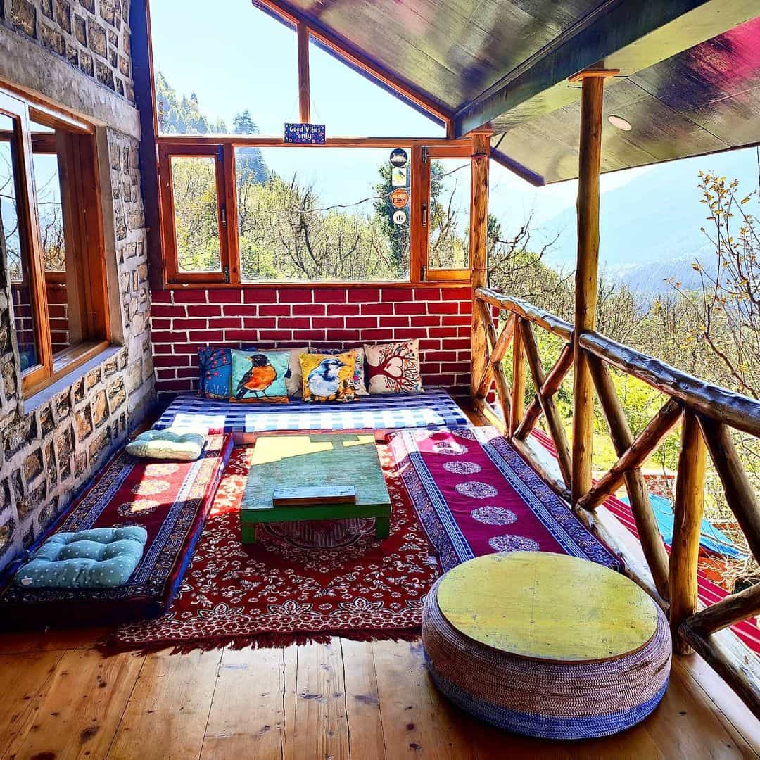 Mud-Plastered Orchard Homestay Experience-image-2