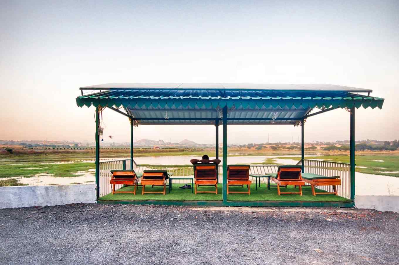 Lake & Leaf Cottages-image-1