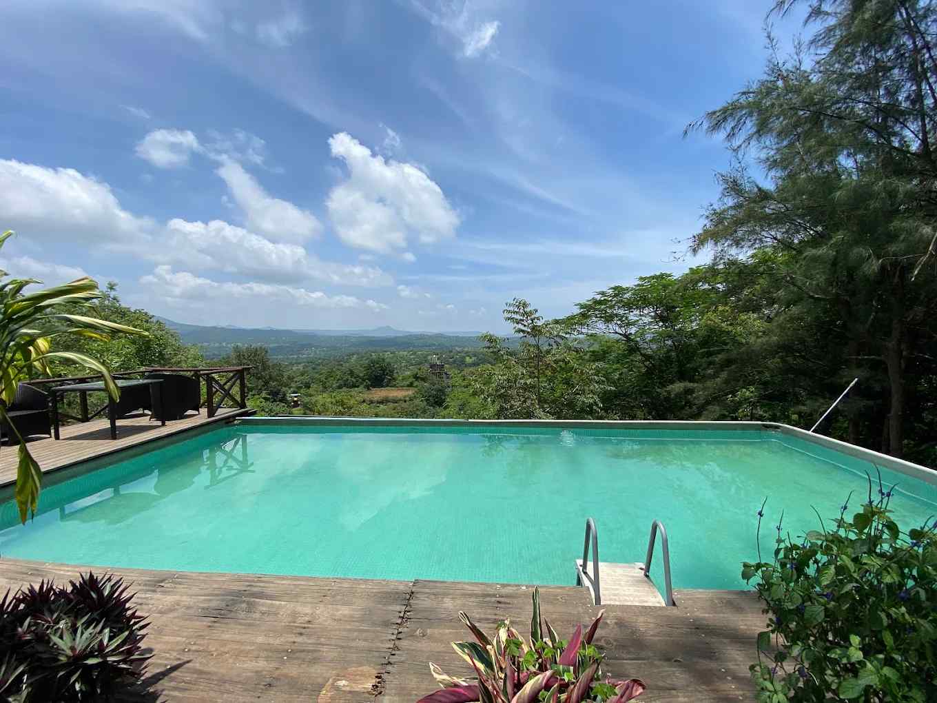 Luxury A-Frame Cottage with View-image-2