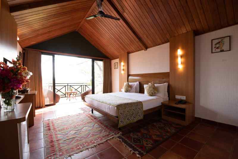 Luxury A-Frame Cottage with View-image-3