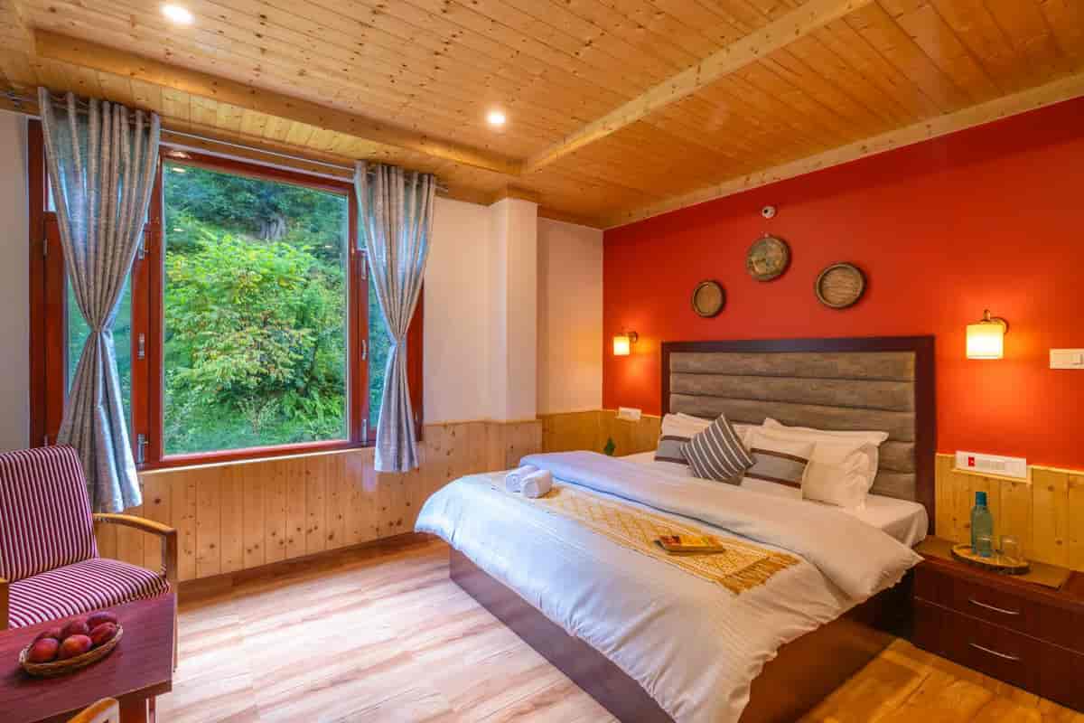 Hidden Mountain Escape in Pulga-image-2