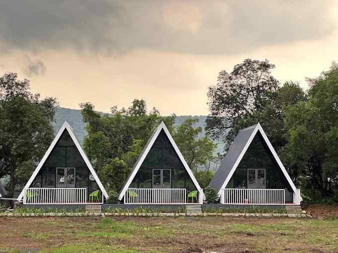 A-Frame Couple Cottage Near Waterfall-image-2