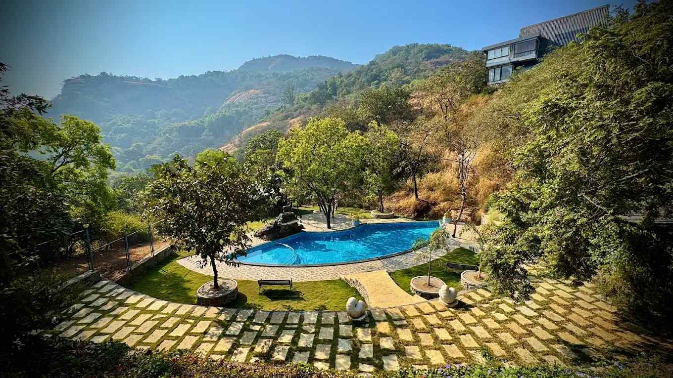 Luxury Hillside Cottage Experience-image-3