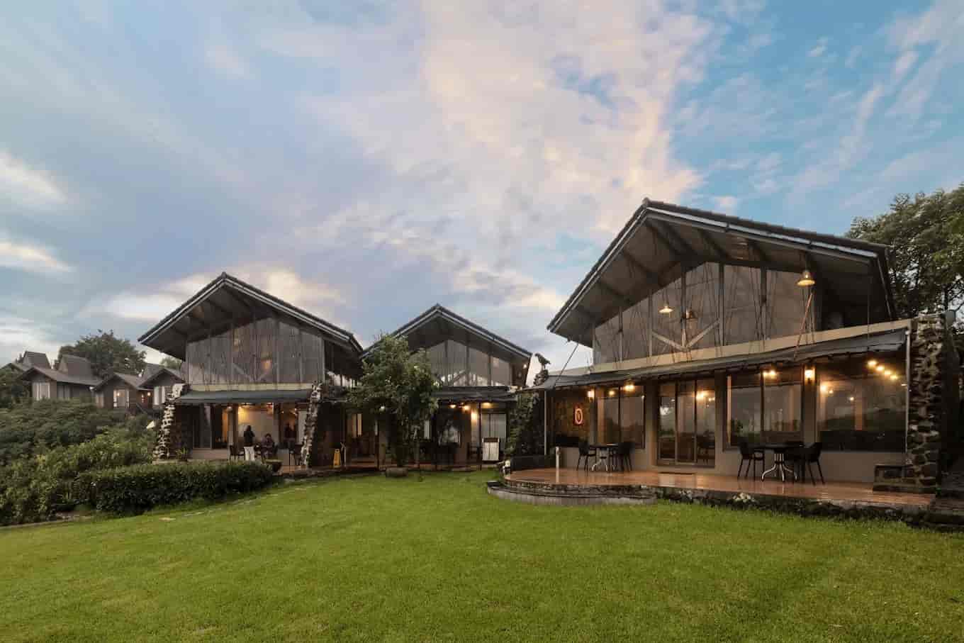 Boutique Mountain Stay with Infinity Pool, Ghatghar Maharashtra | video