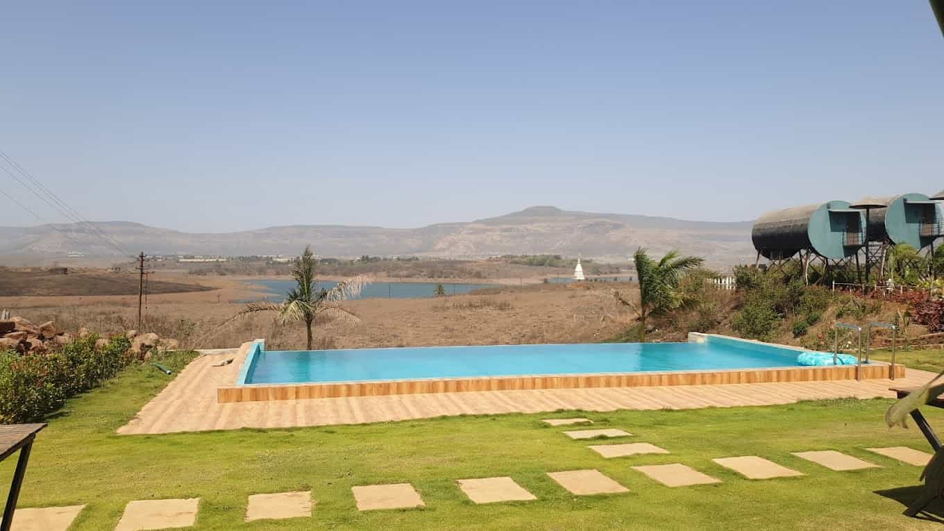 Lakeside Haven-image-1
