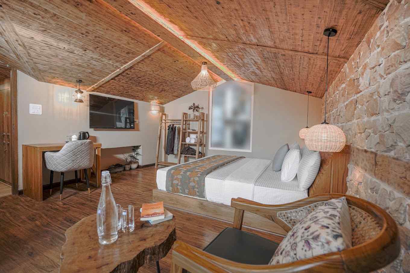 Sunset Valley Retreat-image-2