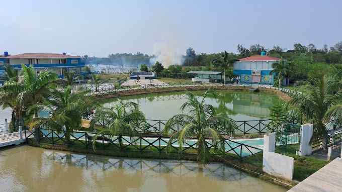 Riverbank Retreat-image-1