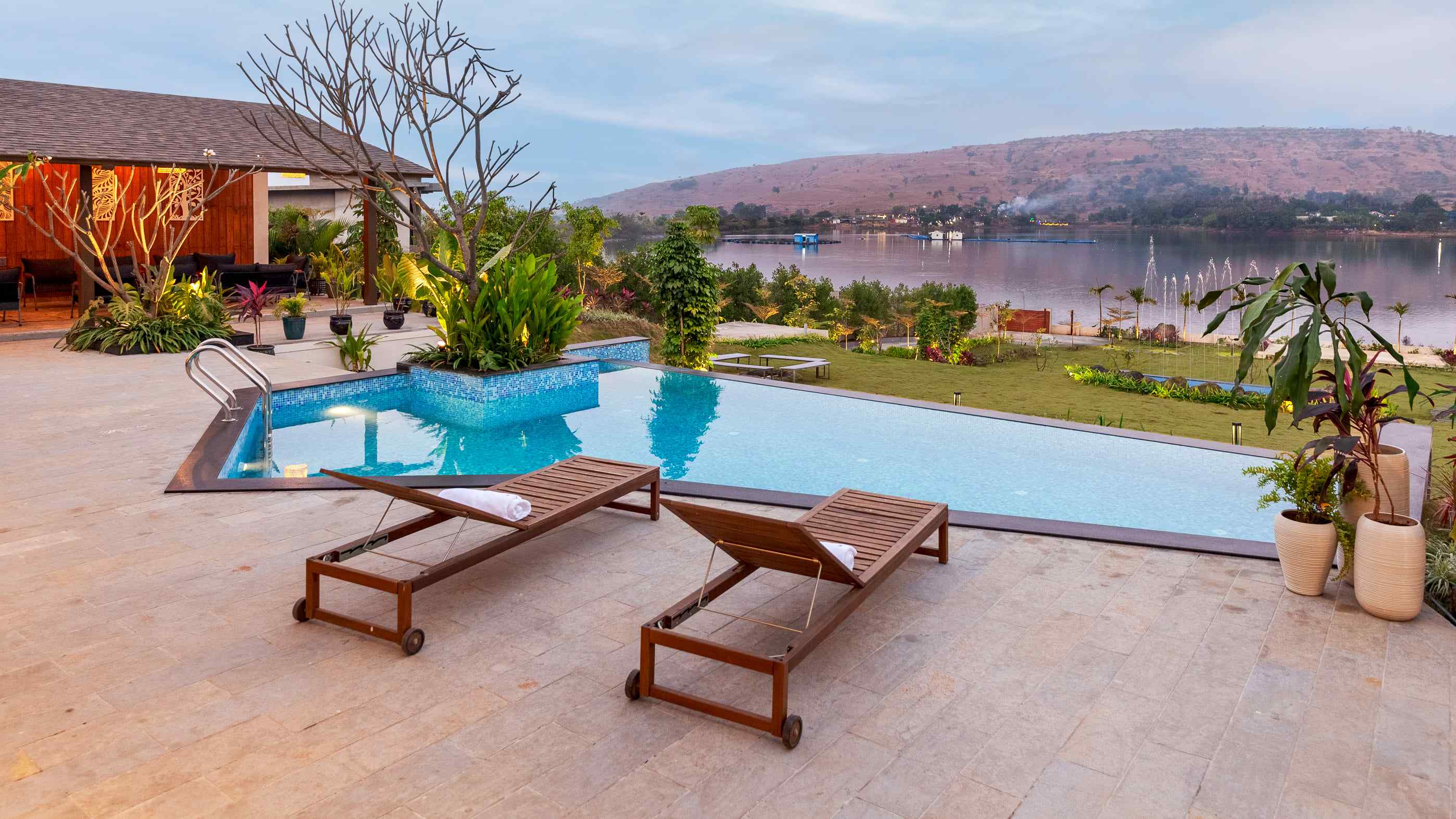 The Lake Pearl-image-1
