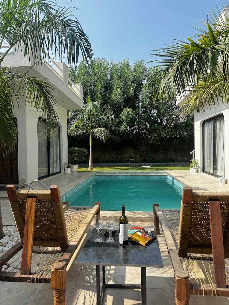 The Pool Retreat-image-2