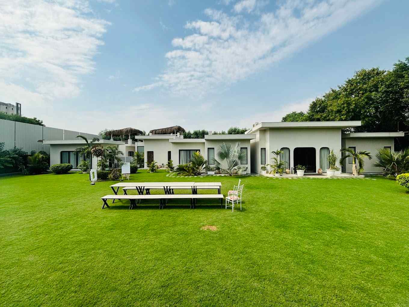 The Pool Retreat, Bhankrota Rajasthan | video