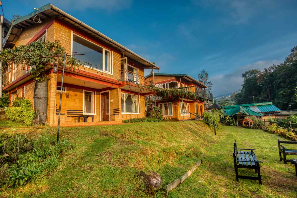 StoneRoot Wilderness Stay, Coonoor Tamil Nadu | video