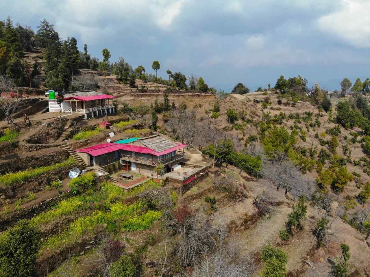 Barefoot Stay, Almora Uttarakhand | video