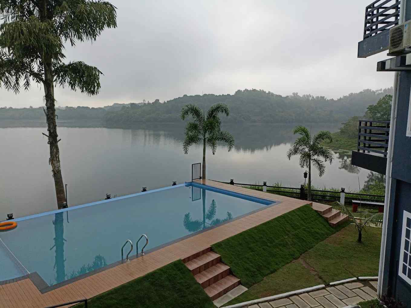 Lakebloom Escape-image-3